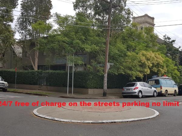 Cambridge Lodge : photo 2 de la chambre chambre lits jumeaux avec salle de bains commune
