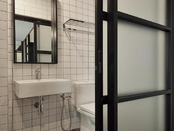 Kooning : photo 8 de la chambre chambre simple avec salle de bains privative