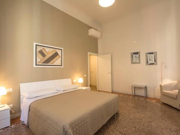 Piazza Paradiso Accommodation : photo 9 de la chambre appartement 2 chambres - bâtiment séparé