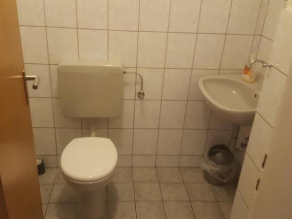 GZ Hostel Bonn : photo 6 de la chambre chambre simple avec salle de bains commune