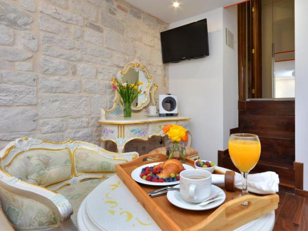 Jupiter Luxury Hotel : photo 9 de la chambre chambre double standard