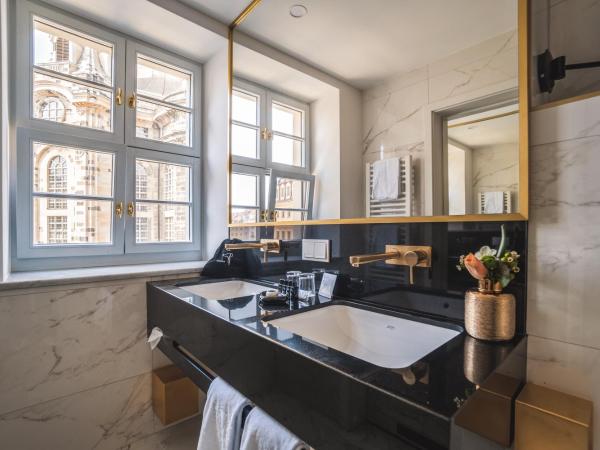 Hotel Suitess : photo 3 de la chambre suite junior premium - vue sur Église notre-dame de dresde