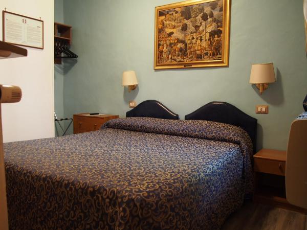 Hotel Santa Croce : photo 10 de la chambre chambre double ou lits jumeaux Économique