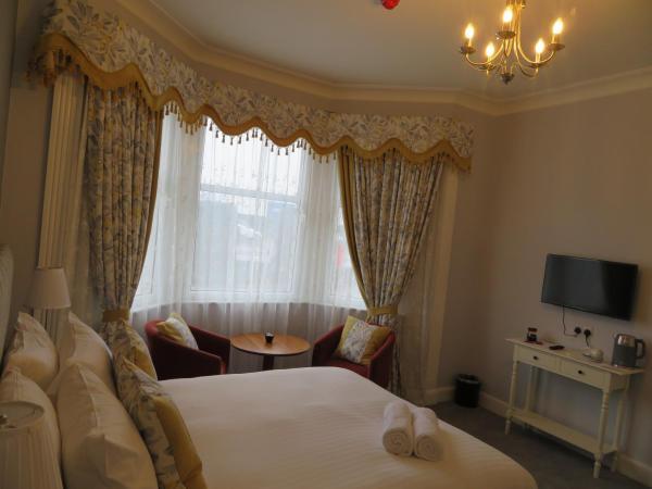 Craigievar Guest House : photo 4 de la chambre chambre lit king-size deluxe