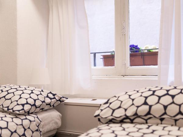 B&B La Casa del Cuoco - Piccola camera con colazione in appartamento condiviso con l'host : photo 8 de la chambre chambre double ou lits jumeaux