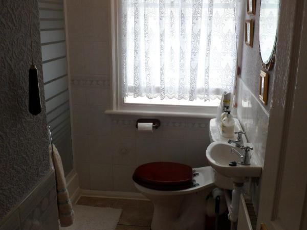 The Farthings : photo 7 de la chambre chambre double avec salle de bains commune