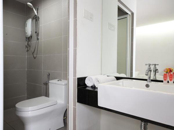 V Garden Hotel : photo 7 de la chambre chambre double standard