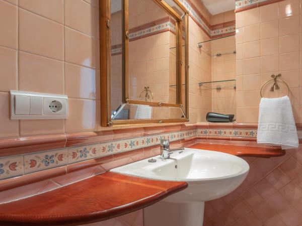 CASA MIRAFLORES : photo 6 de la chambre chambre quadruple premium