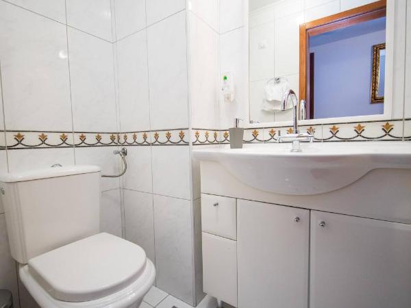 Villa Dard : photo 5 de la chambre suite 2 chambres supérieure avec balcon - vue sur mer