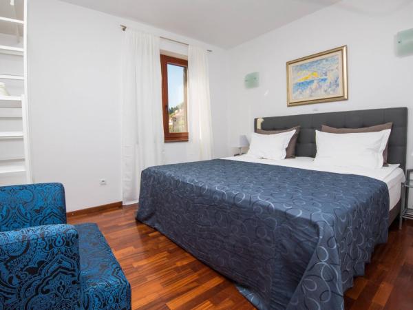 Villa Dard : photo 3 de la chambre suite 2 chambres supérieure avec balcon - vue sur mer