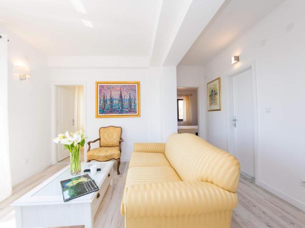 Villa Dard : photo 1 de la chambre suite 2 chambres avec terrasse