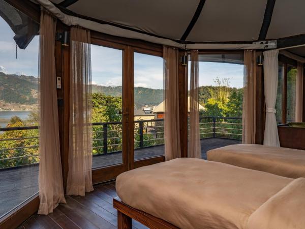 The Pavilions Himalayas Lake View : photo 9 de la chambre classic lake villa