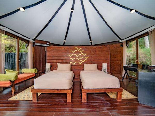 The Pavilions Himalayas Lake View : photo 7 de la chambre classic lake villa