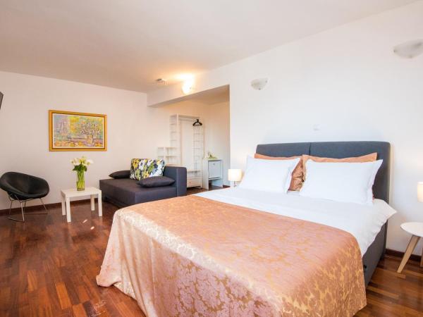 Villa Dard : photo 1 de la chambre chambre double supérieure