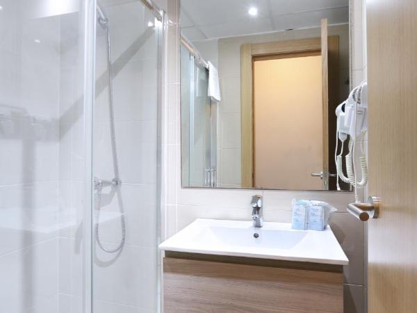 Hotel Brasil : photo 1 de la chambre chambre lits jumeaux