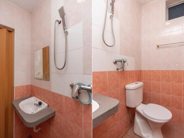 Fully Hotel Desa Tebrau : photo 4 de la chambre chambre lits jumeaux standard