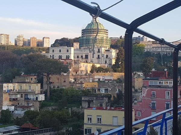 Di Palma Suite Museum : photo 6 de la chambre quadruple room with terrace and private external bathroom