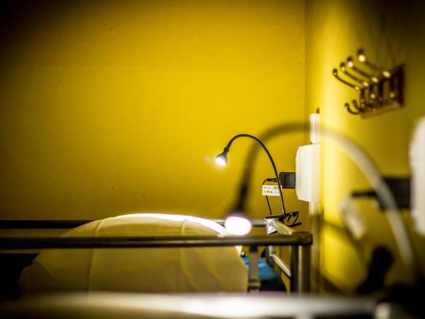 Hostel Santa Monaca : photo 1 de la chambre lit simple dans dortoir pour femmes