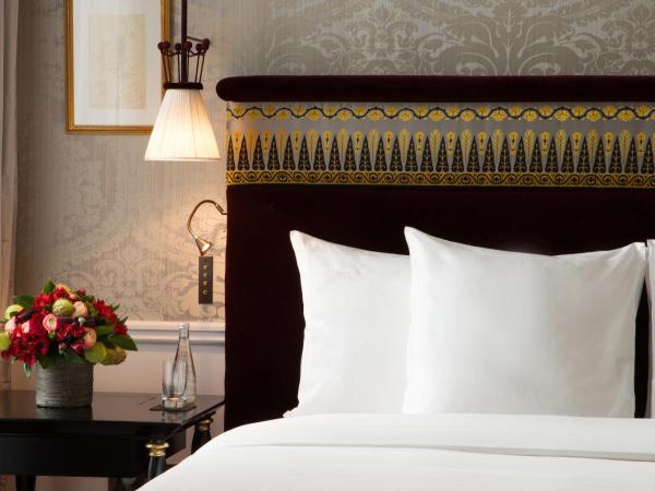 La Réserve Paris Hotel & Spa : photo 4 de la chambre chambre premier