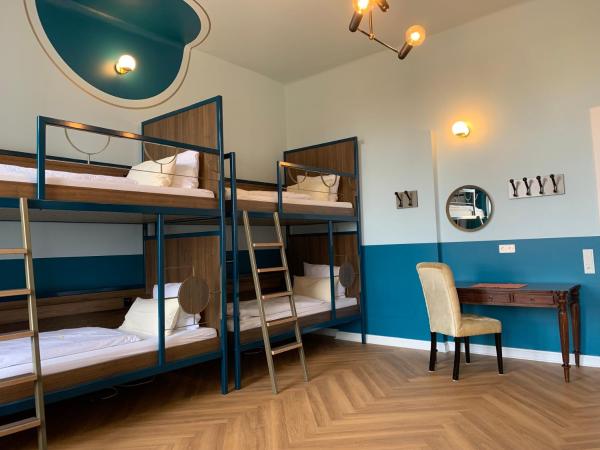 Grand Hostel Berlin Classic : photo 10 de la chambre dortoir de luxe de 6/7 lits