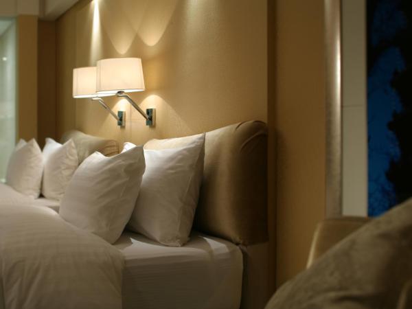 The Lakeview Hotel : photo 4 de la chambre grande chambre lit king-size deluxe