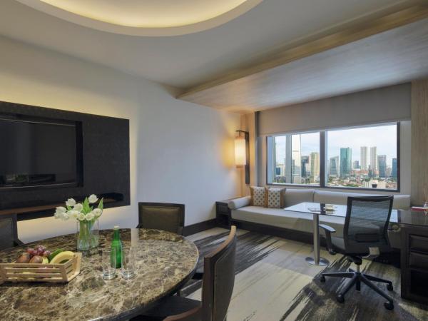 Gran Melia Jakarta : photo 3 de la chambre suite junior - red level