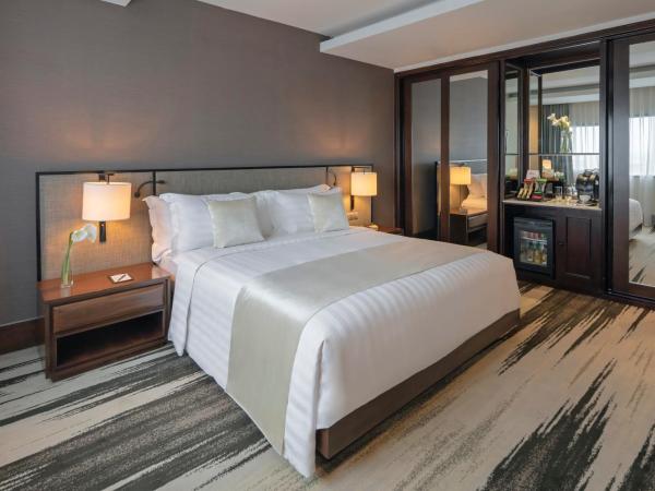 Gran Melia Jakarta : photo 9 de la chambre suite junior de luxe - red level