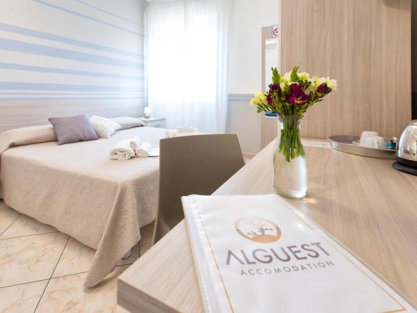 Alguest : photo 1 de la chambre grande chambre double ou lits jumeaux