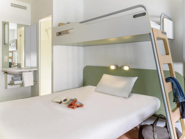 ibis budget Genève Petit-Lancy : photo 4 de la chambre chambre triple