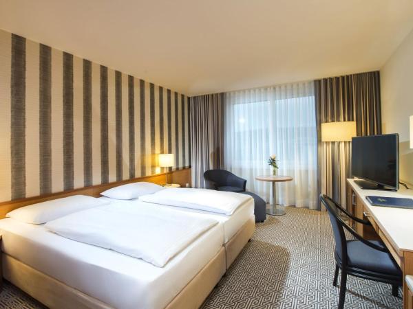 Maritim Hotel Stuttgart : photo 2 de la chambre chambre double confort