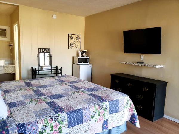 Blue Moon Motel : photo 7 de la chambre chambre lit king-size