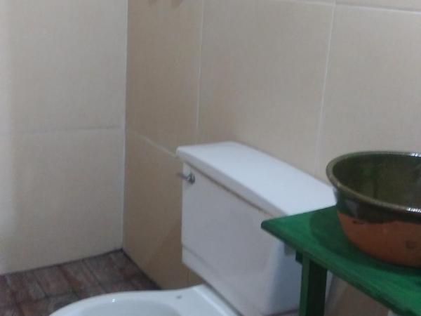 La casa del nenufar : photo 2 de la chambre chambre familiale avec salle de bains privative