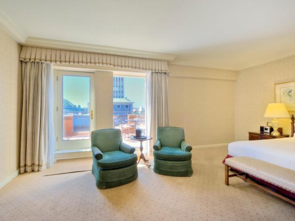 Sir Stamford Circular Quay : photo 3 de la chambre chambre lit king-size deluxe avec terrasse - port