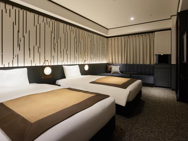 Mitsui Garden Hotel Shiodome Italia-gai - Tokyo : photo 1 de la chambre chambre lits jumeaux supérieure - vue sur tour de tokyo - non-fumeurs