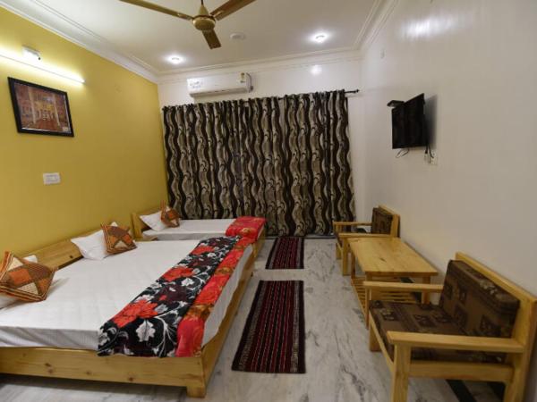 Balbir Niwas Guesthouse Homestay : photo 2 de la chambre chambre triple deluxe