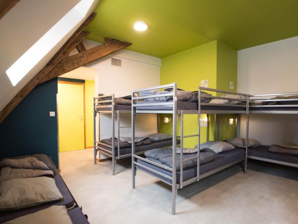 Liège Youth Hostel : photo 7 de la chambre chambre quadruple