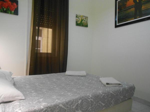 Crescent Rooms : photo 5 de la chambre chambre double avec toilettes communes