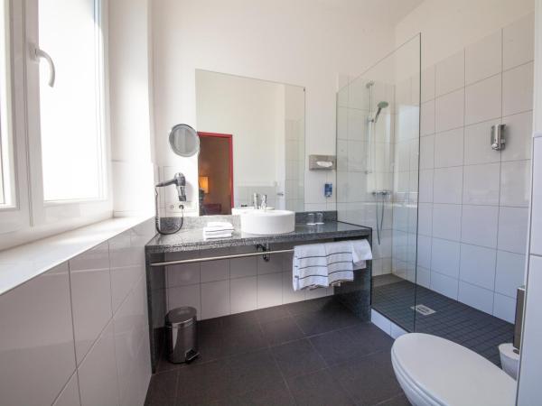 Novina Hotel Tillypark : photo 4 de la chambre chambre simple