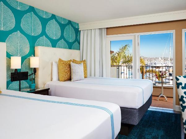 Kona Kai Resort & Spa, a Noble House Resort : photo 3 de la chambre chambre lit queen-size - vue sur port de plaisance