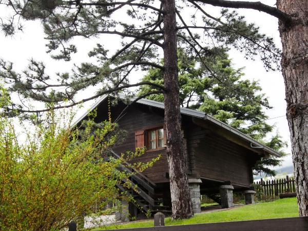 Hotel Village : photo 3 de la chambre chalet (3 adultes)