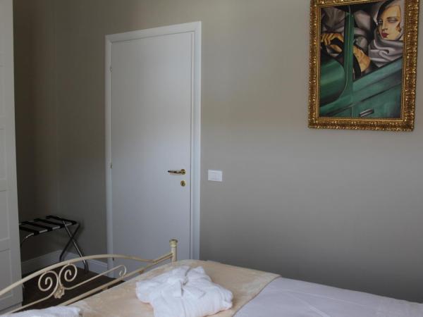 Casa Aydée : photo 6 de la chambre chambre double avec salle de bains privative