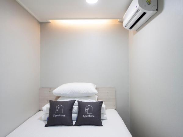 K-Grand Hostel Gangnam1 : photo 5 de la chambre chambre double Économique – sans fenêtre