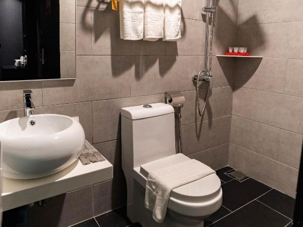 Artworks Hotel Ipoh : photo 7 de la chambre suite familiale avec fenêtre 