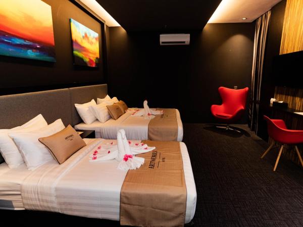 Artworks Hotel Ipoh : photo 4 de la chambre suite familiale avec fenêtre 