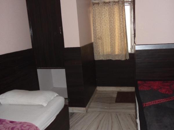 Hotel Gem Palace : photo 3 de la chambre chambre simple Économique