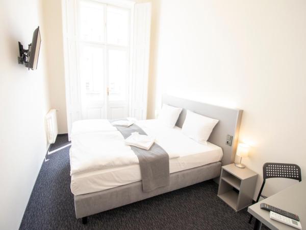 Narodni Stay : photo 3 de la chambre chambre double deluxe avec balcon