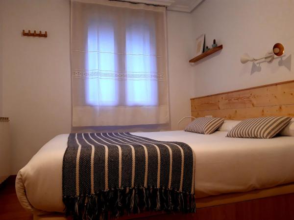Pensión Urkia : photo 6 de la chambre chambre double Économique