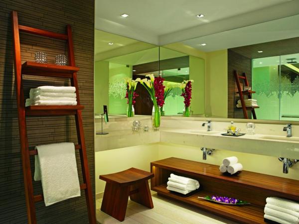 Secrets The Vine Cancun - All Inclusive Adults Only : photo 6 de la chambre suite junior lit king-size - vue sur océan