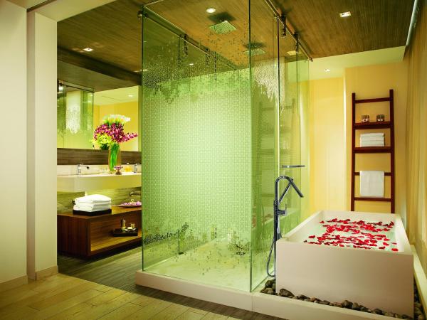 Secrets The Vine Cancun - All Inclusive Adults Only : photo 4 de la chambre suite de maître vue sur l'océan