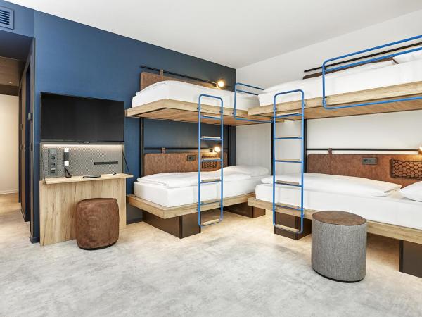 H2 Hotel München Olympiapark : photo 7 de la chambre hébergement surprise - hébergement révélé à l’arrivée